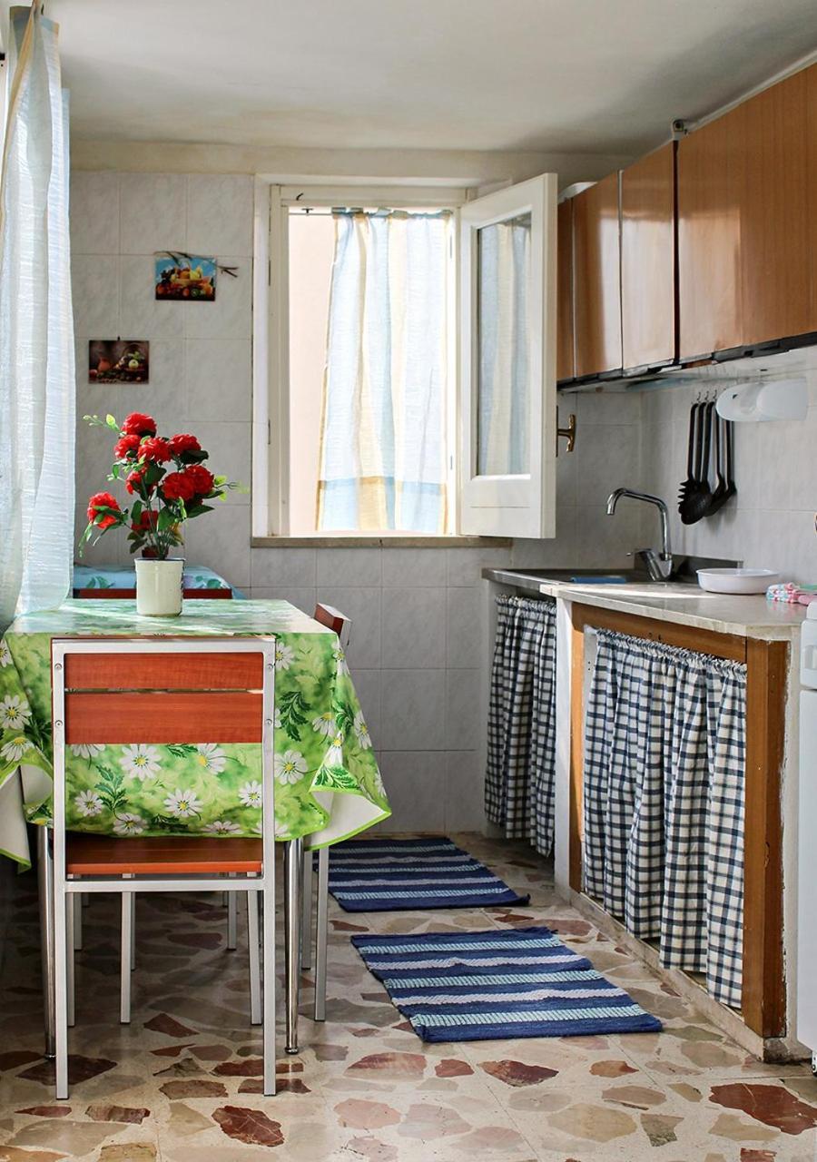 Don Vito'S Apartments Кастелламмаре-дель-Голфо Экстерьер фото